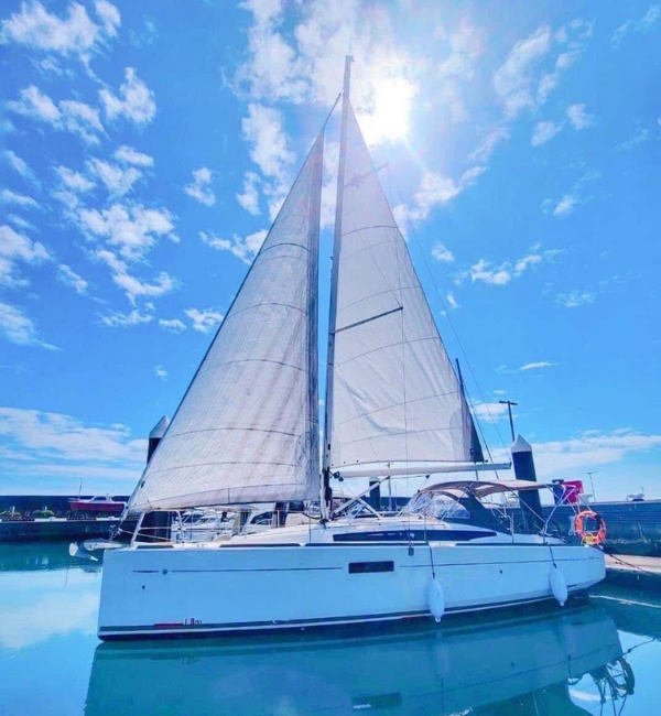 3.2-yacht-600x650